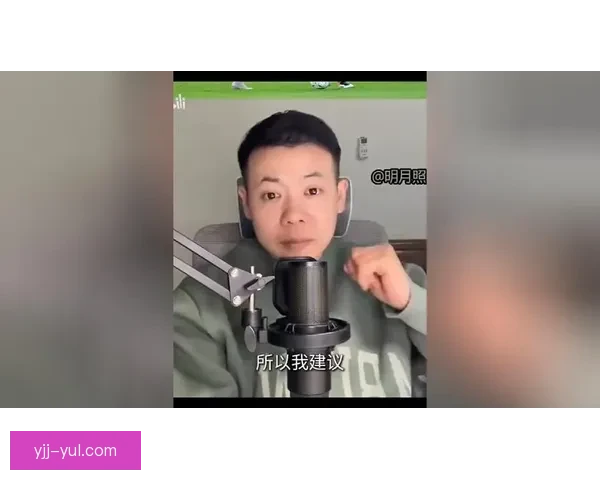 越南博主质疑国足全场怪兽体能